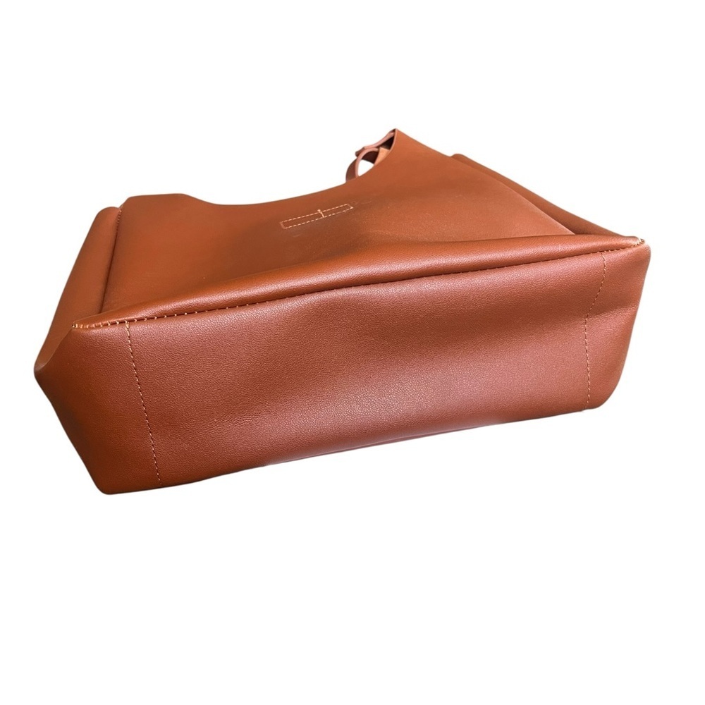 Neiman Marcus Brown Hobo Genuine Leather Shoulder Bag - Picture 4 of 9